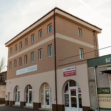 Randevu Panzio Шопрон