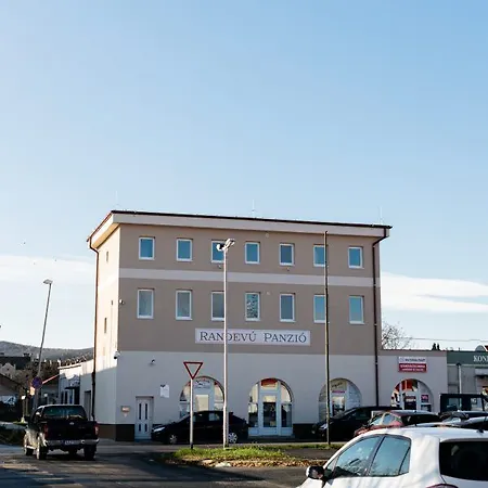 Randevu Panzio 3*