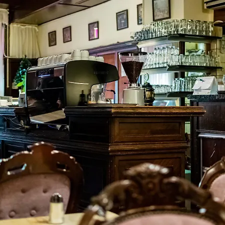 Randevu Panzio Bed and Breakfast 3*