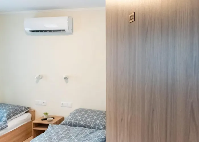 Randevu Panzio 3* Σόπρον