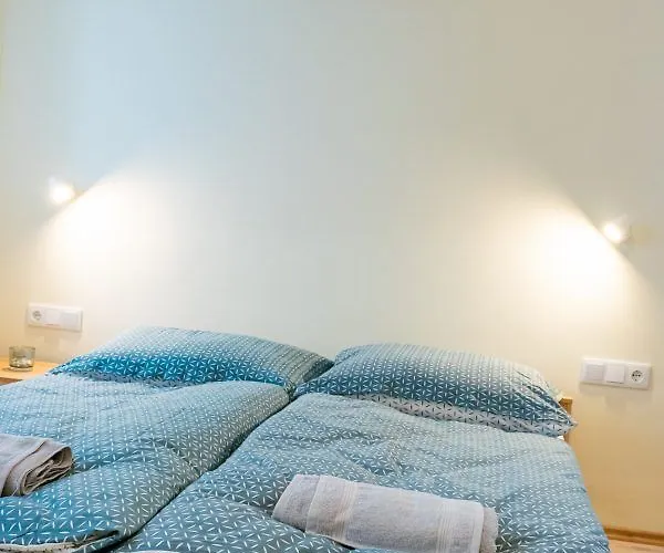 Bed and Breakfast Randevu Panzio Σόπρον